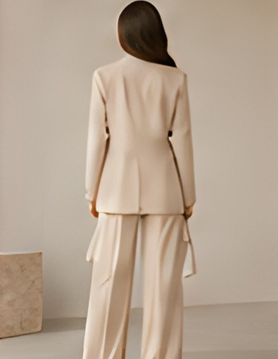 Back view of the beige DIID Relaxed Tailoring Set