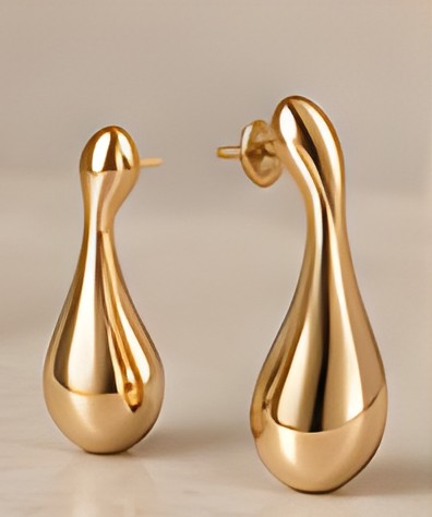 Side view of the DIID sculpted teardrop earrings